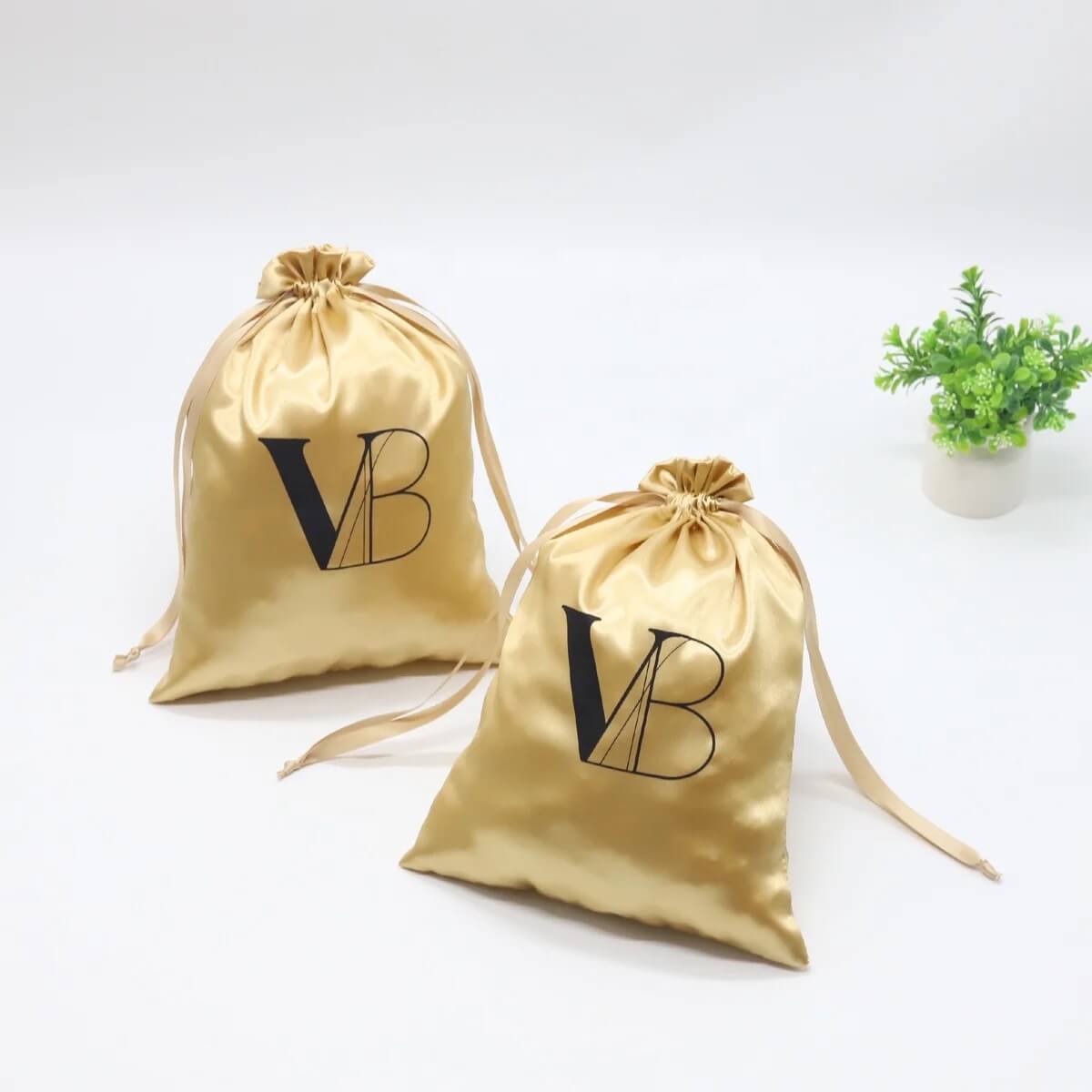 Luxury Gold Logo Printing Satin Shoe Underwear Swimsuit Packaging Drawstring Pouch Hair Bundle Promotion Dust Satin Shopping Bag