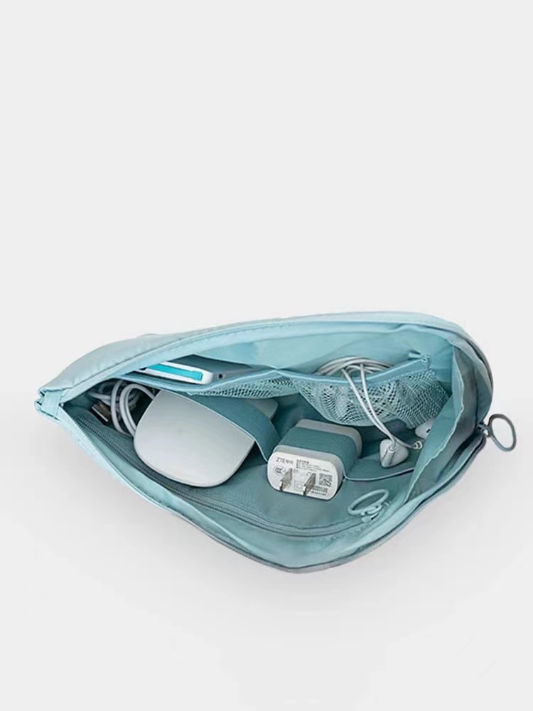 Introducing the Digital Bag: Your Ultimate Tech Organizer QD-SN250003
